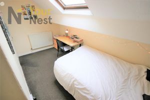 Photo 13- click for photo gallery